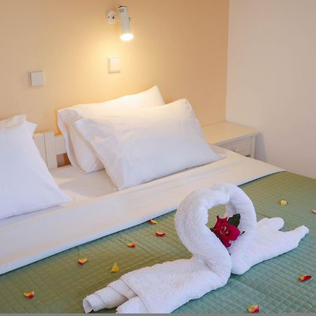Litinas Apartments With Pool Agia Marina 외부 사진