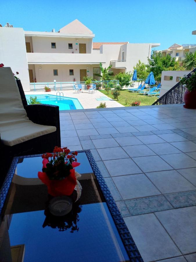 Litinas Apartments Agia Marina 외부 사진