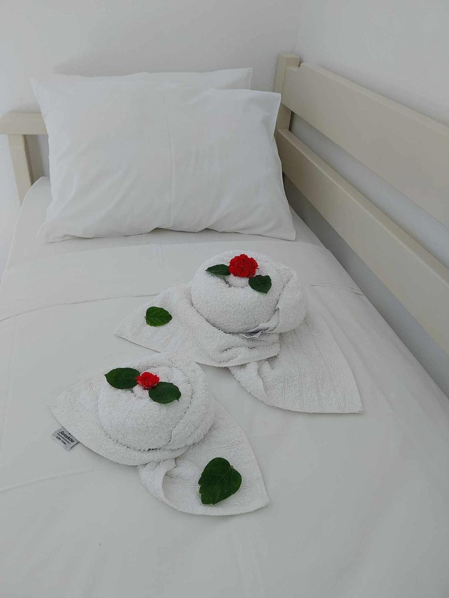 Litinas Apartments With Pool Agia Marina 외부 사진
