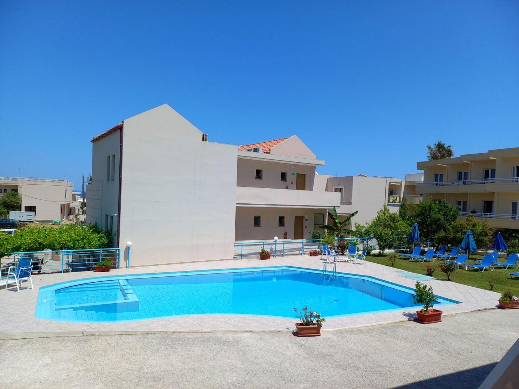 Litinas Apartments With Pool Agia Marina 외부 사진